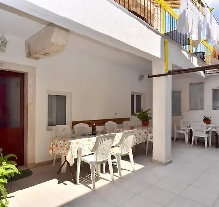 Omis Center Vila Exterior photo